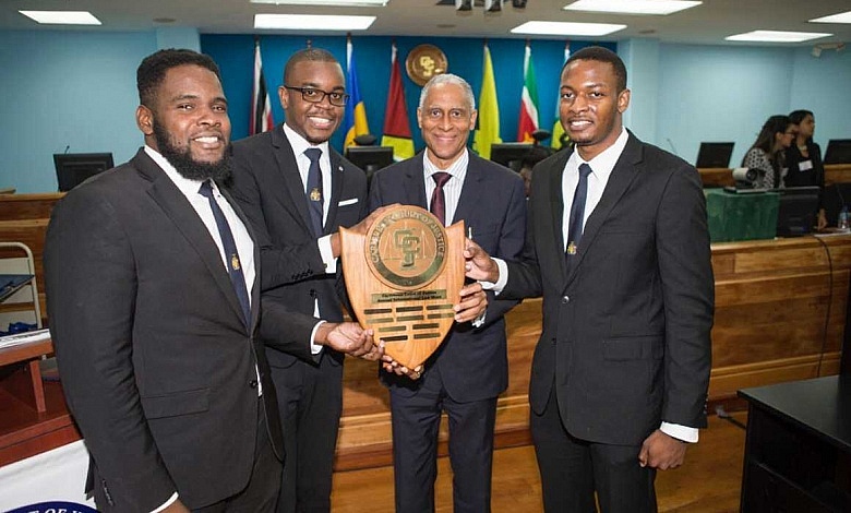 The Winners of the 11th CCJ Moot