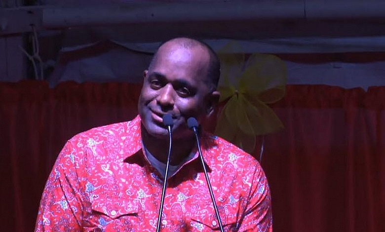 Hon. Roosevelt Skerrit