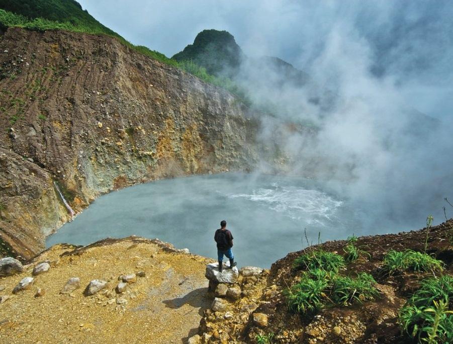 Dominica's Boiling Lake