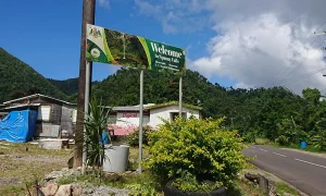 Spanny Falls Dominica