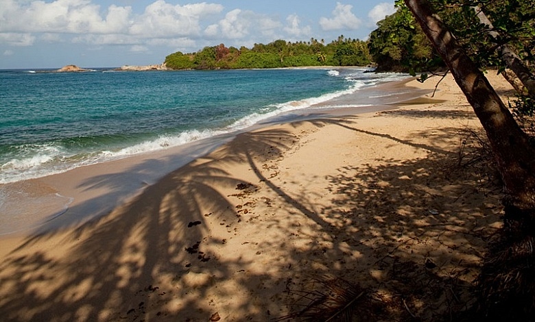 Woodford Hill Beach