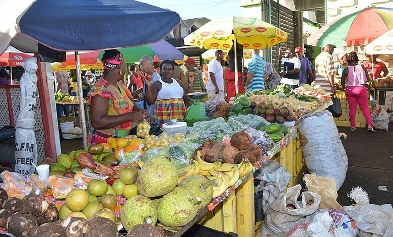 Roseau Market