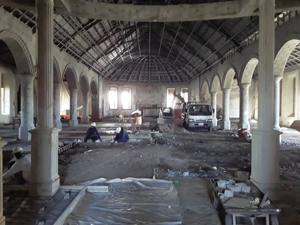 A look going up the main aisle towards the sanctuary.