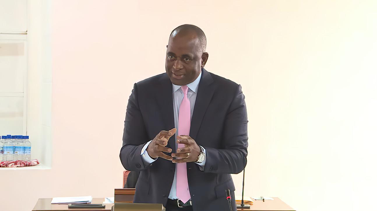 Hon. Roosevelt Skerrit