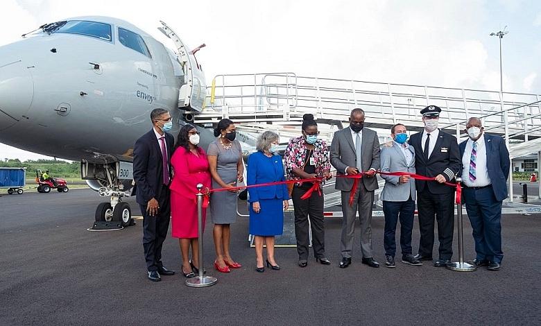 Dominica Government Officials with American Airlines
