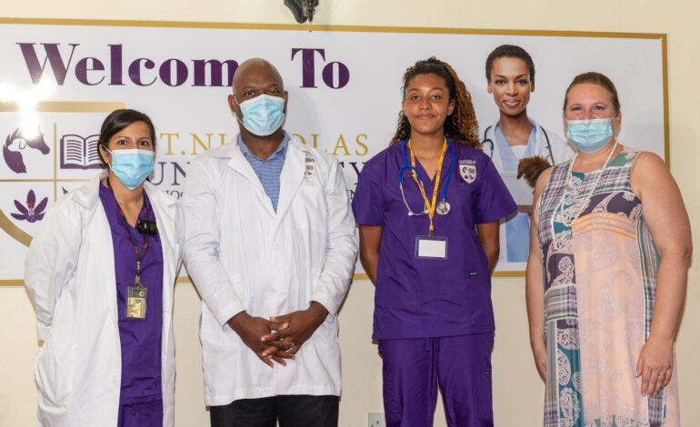 Dr Naderkhani, Dr Thomas, and Dr LeRoux During Stethoscope Ceremony With Student