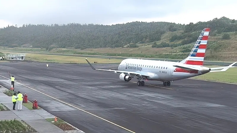 American Airlines Marigot Melville Hall Airport