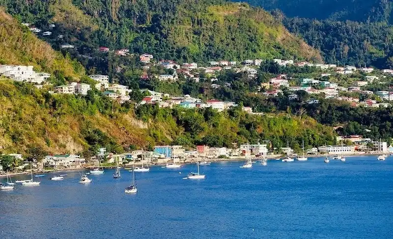 Yachting Dominica