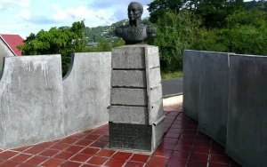 Simón Bolívar Monument